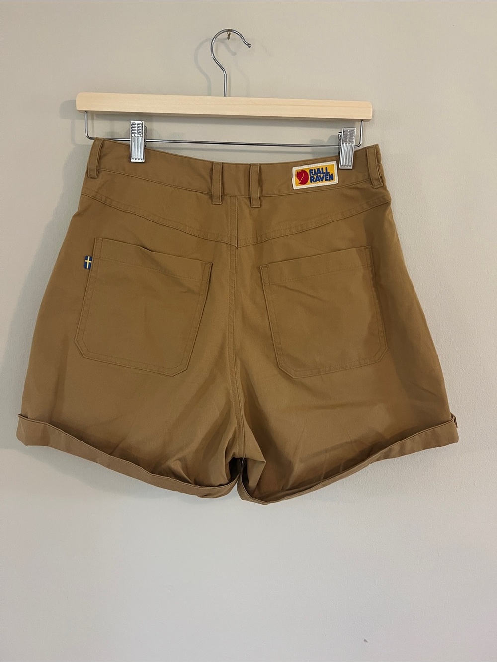 Fjallraven Women's Rolled Hem Shorts in Brown - Picture 3 of 4